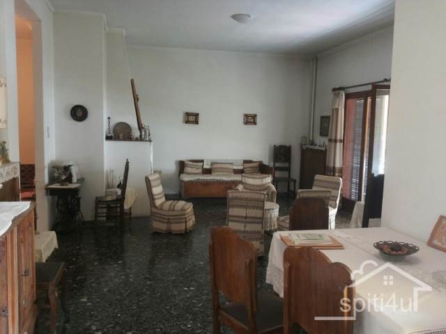 (Προς Πώληση) Κατοικία Μονοκατοικία || Αθήνα Δυτικά/Ίλιον-Νέα Λιόσια - 210τ.μ, 4Υ/Δ, 210.000€ 